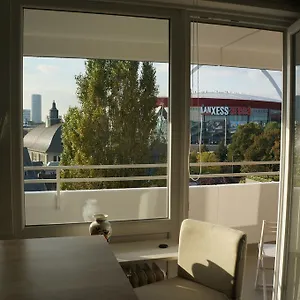 Deutz/messe, Lanxess Arena Apartment Köln